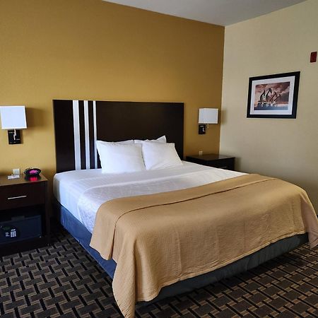 Best Western Plus Sam Houston Inn&Suites Exterior foto