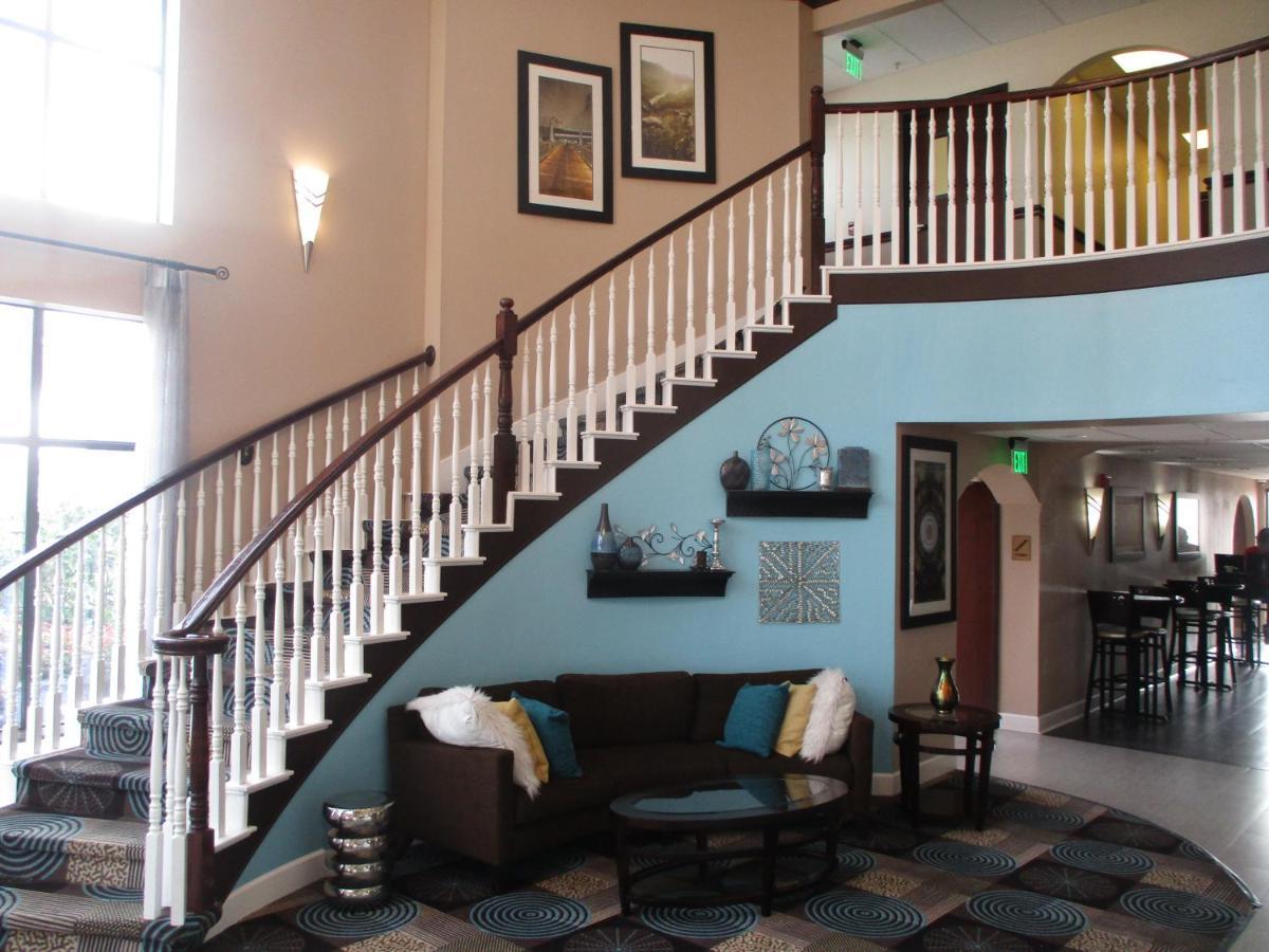 Best Western Plus Sam Houston Inn&Suites Exterior foto