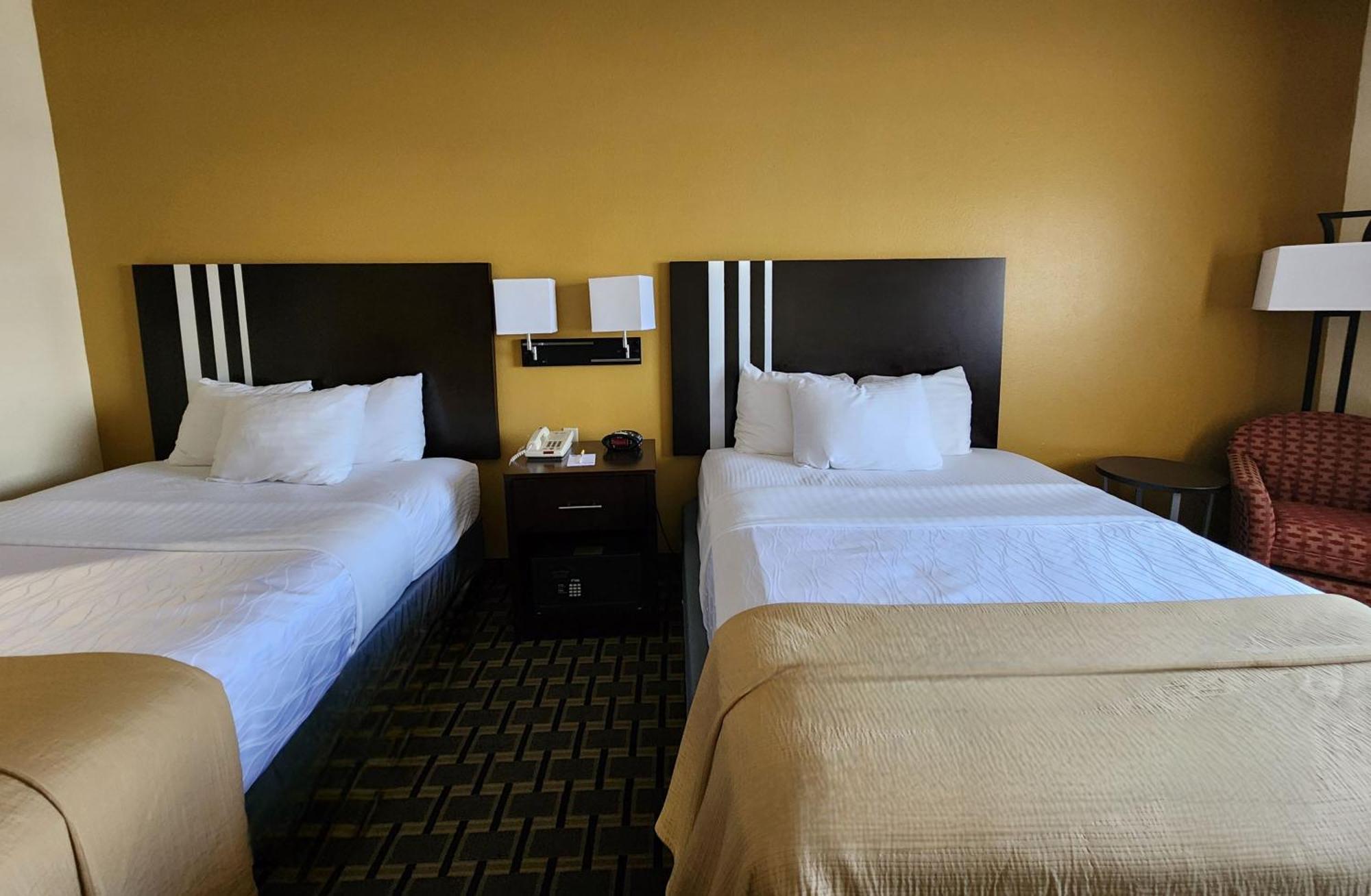 Best Western Plus Sam Houston Inn&Suites Exterior foto
