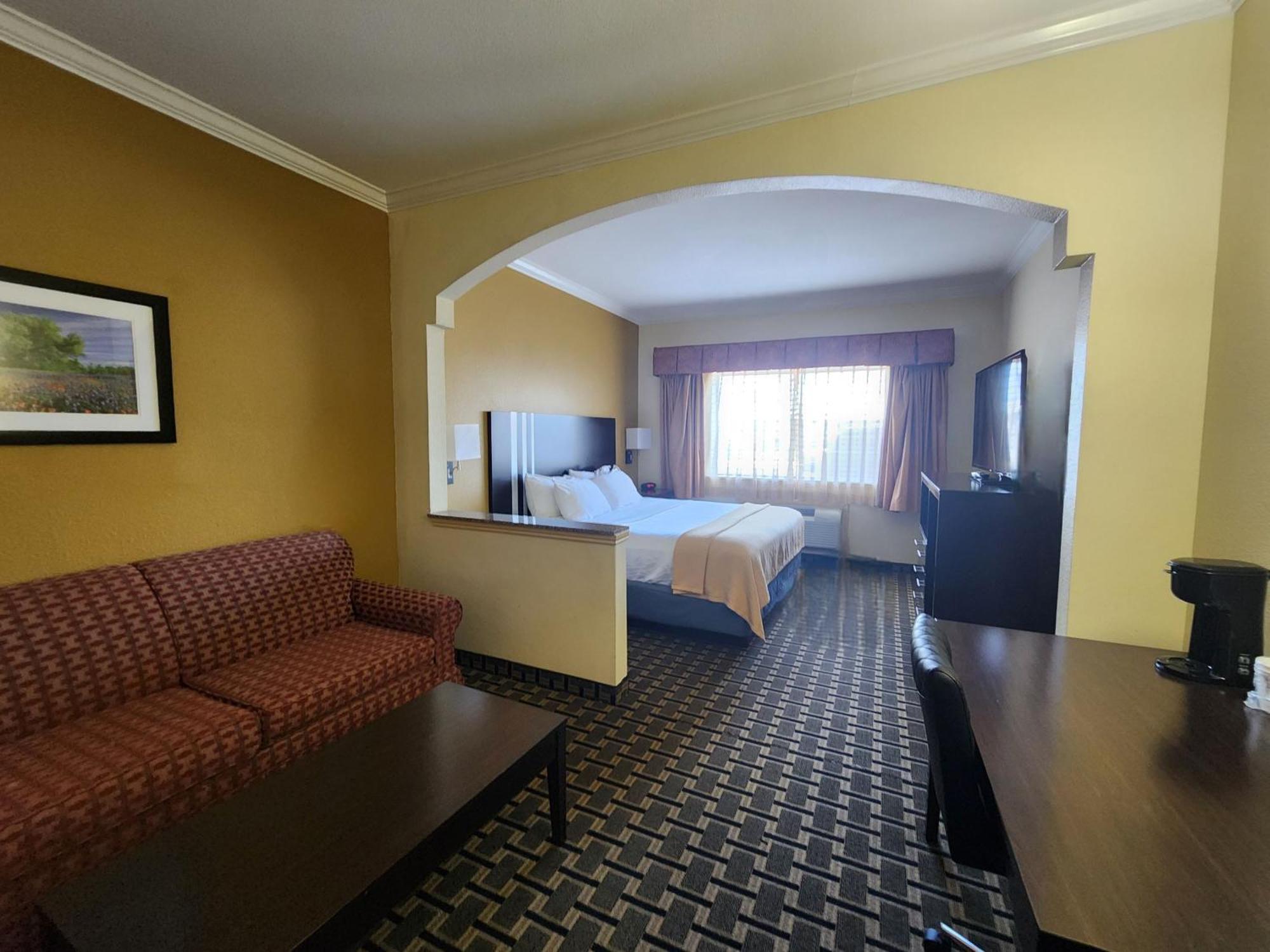 Best Western Plus Sam Houston Inn&Suites Exterior foto