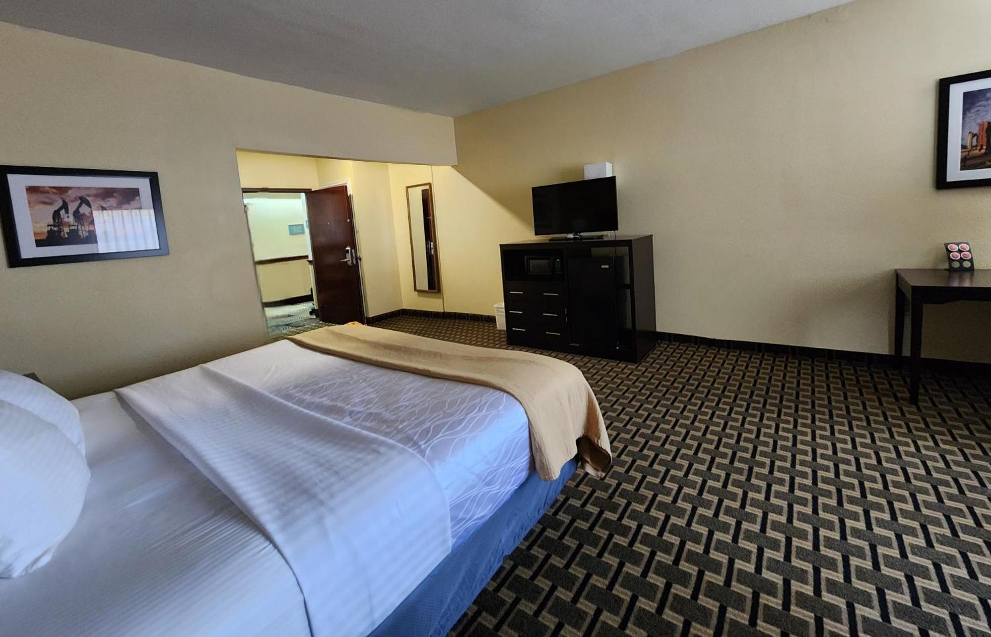 Best Western Plus Sam Houston Inn&Suites Exterior foto