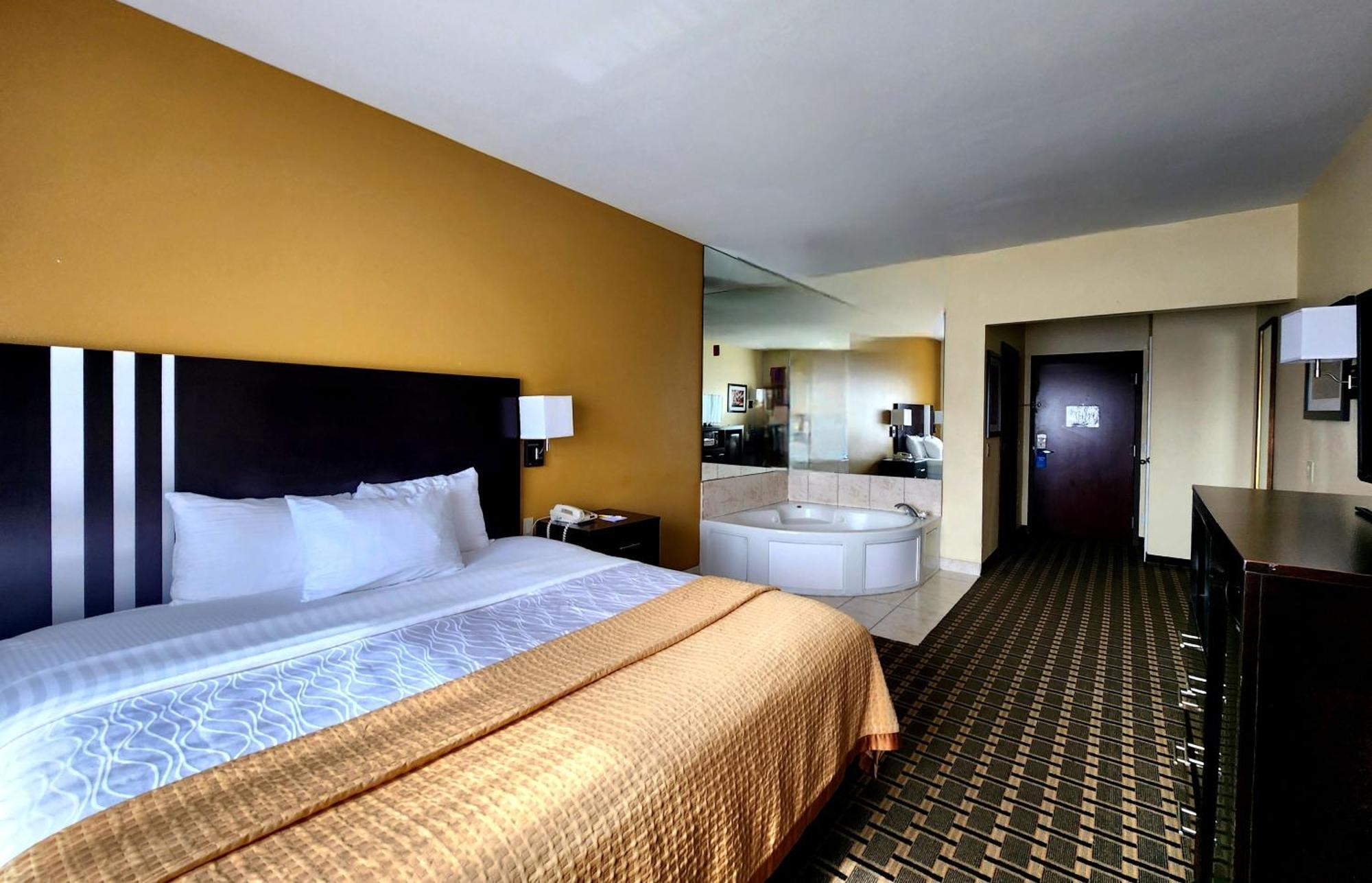 Best Western Plus Sam Houston Inn&Suites Exterior foto