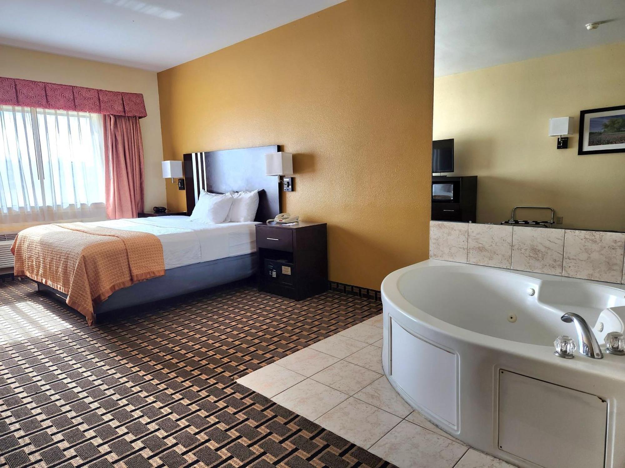 Best Western Plus Sam Houston Inn&Suites Exterior foto