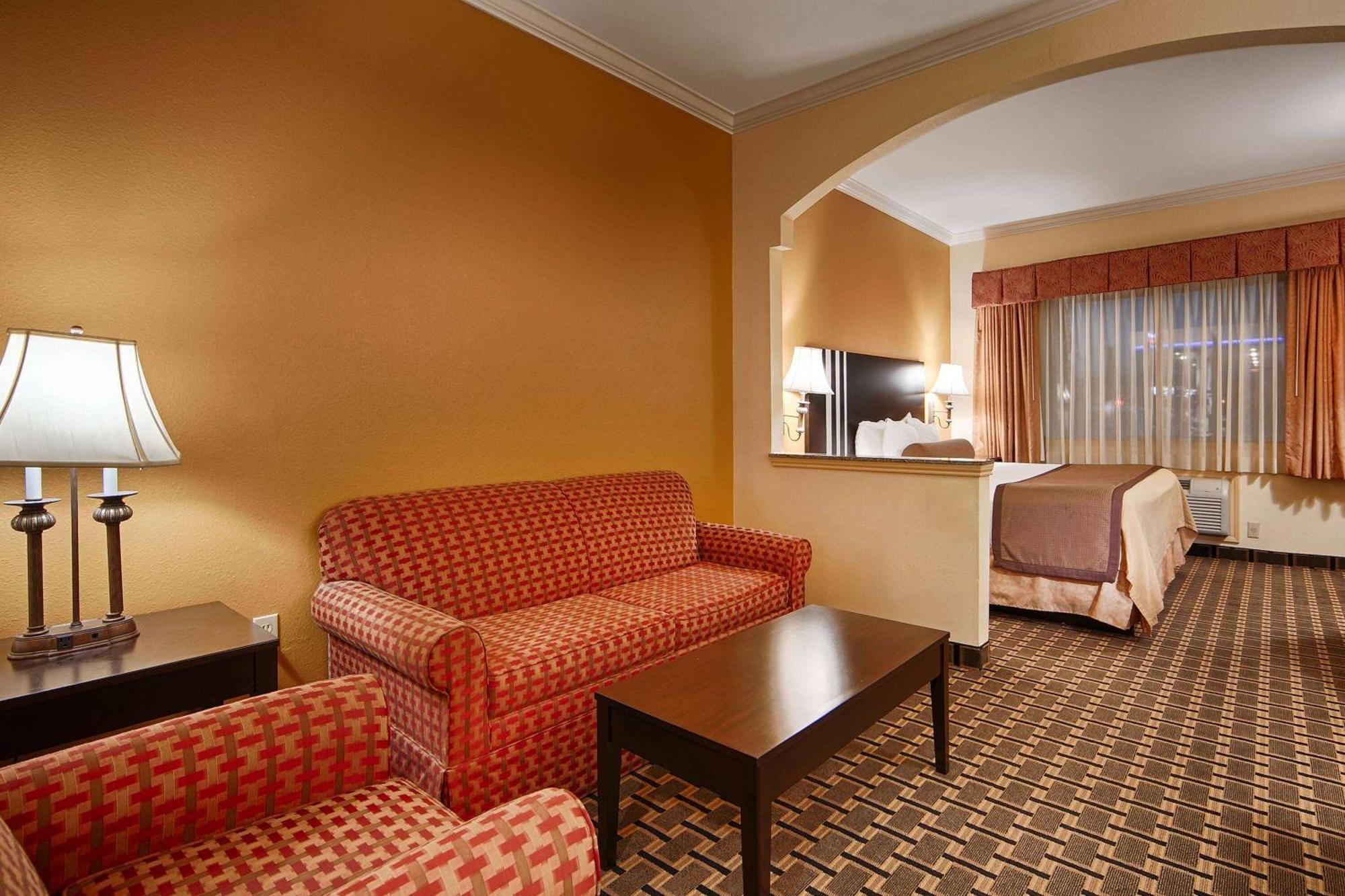 Best Western Plus Sam Houston Inn&Suites Exterior foto