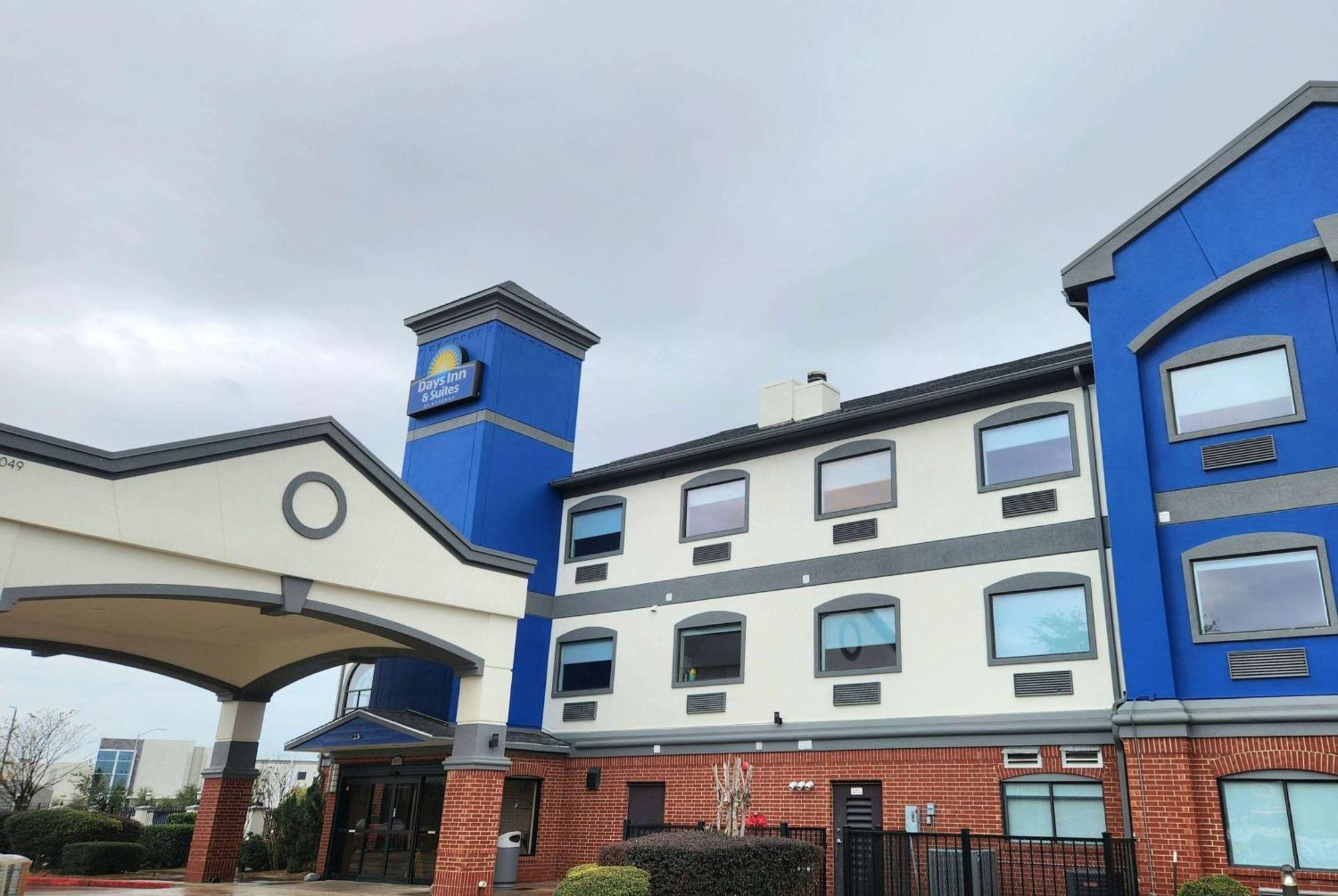 Best Western Plus Sam Houston Inn&Suites Exterior foto